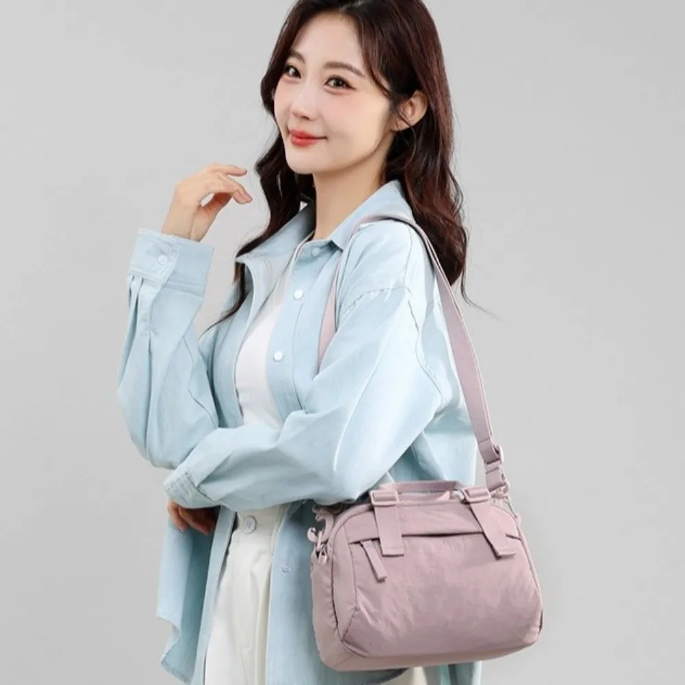 

Large Capacity Women Shoulder Bag Adjustable Straps Lightweight Messenger Bag Handbag Korean Style Nylon Crossbody Bag Students