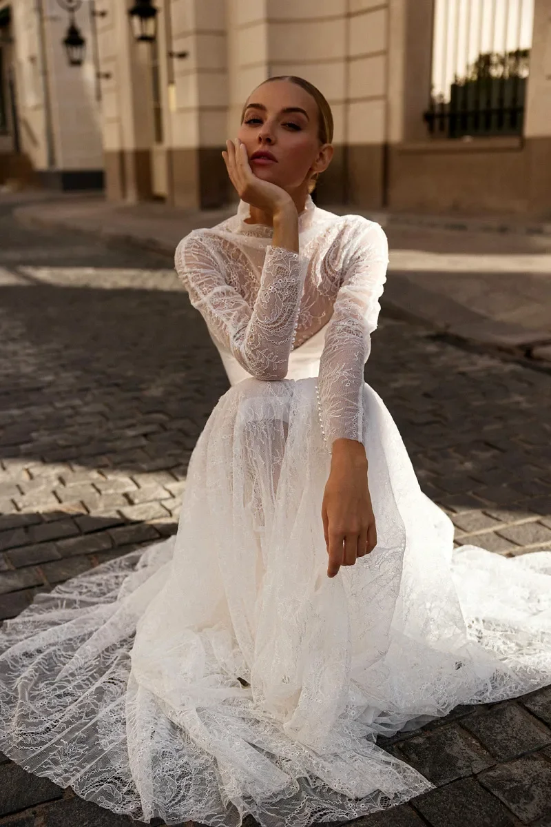 Elegant Lace Wedding Dress 2026 High Neck Long Sleeves Tight Corset Lace-up Bride Bridal Gowns Bohemian Vestidos De Noiva