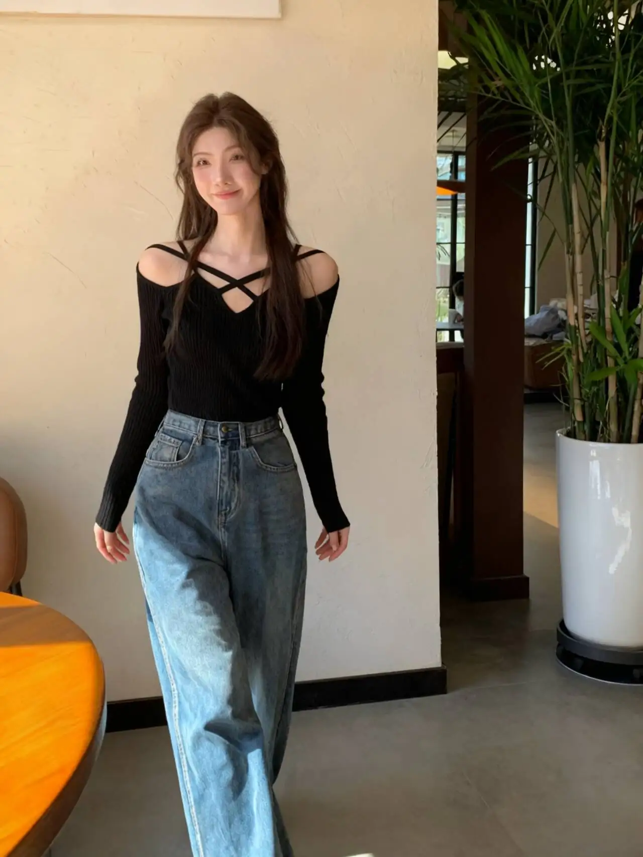 

Sweaters Jumpers Pullovers Womens Fall 2025 Fashion Woman Jerseys Rosa Ripped Detail Concert Daily Festival Alternative Rock BF