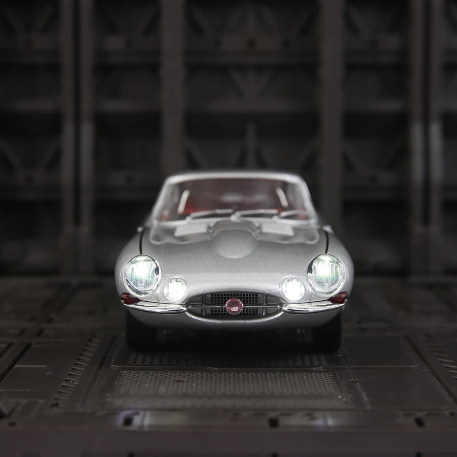 1:24 simulação e-tipo retro nostálgico liga modelo de carro ornamento coleção, portas e capô do motor, tronco pode abrir