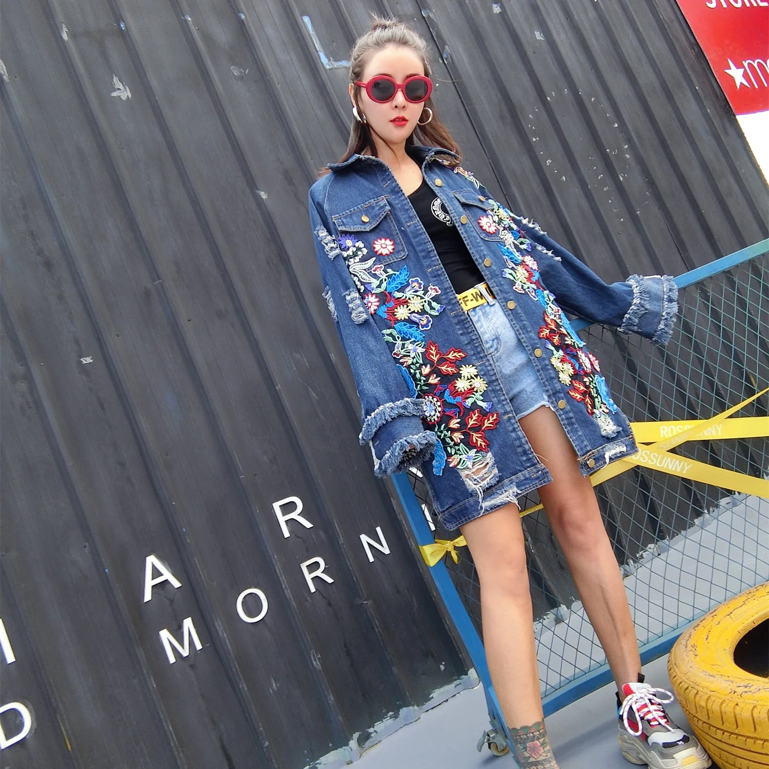 

Women Denim Coat Single Breasted Ripped Holes Jacket Embroidery Turn Down Collar Loose Fit Pockets Streetwear Autumn