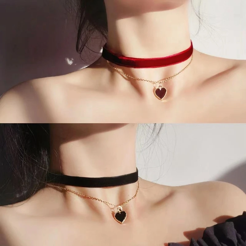 

Women Choker Necklace Double-Layer Velvet Choker with Heart Pendant Adjustable Chain Necklace Fashion Jewelry