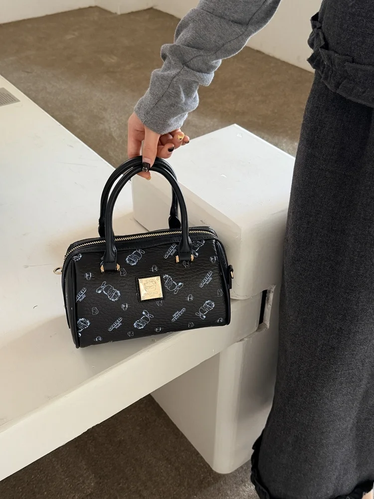 

Сумка Feline Fly с героями мультфильмов Boston, универсальная пригородная сумка через плечо, высококачественная сумка в стиле ретро из синтетической кожи