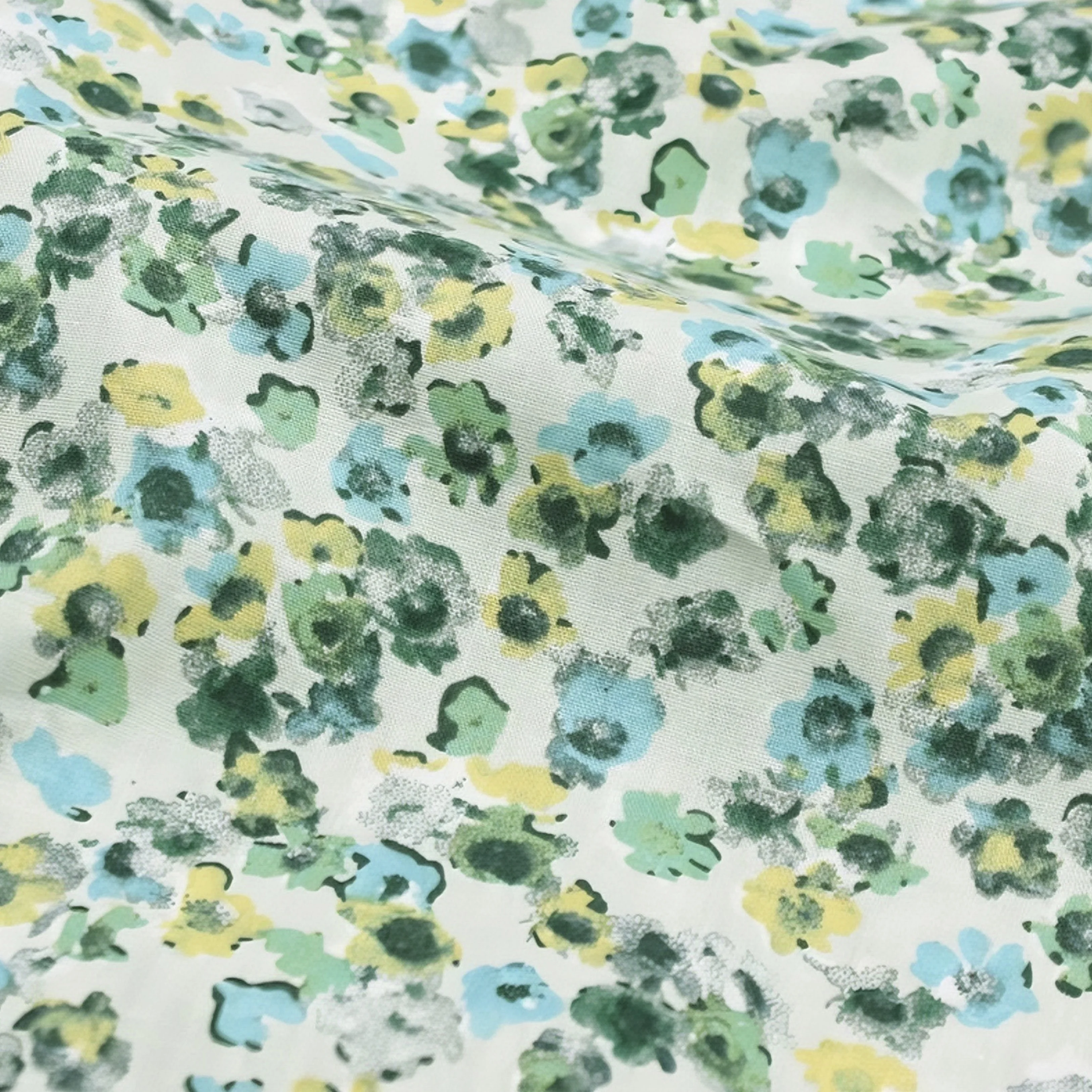 145x50cm Boho Small Floral 100% Cotton Fabric Colorful Daisy Design Perfect for Sewing Summer Clothes Bags Quilting Crafts