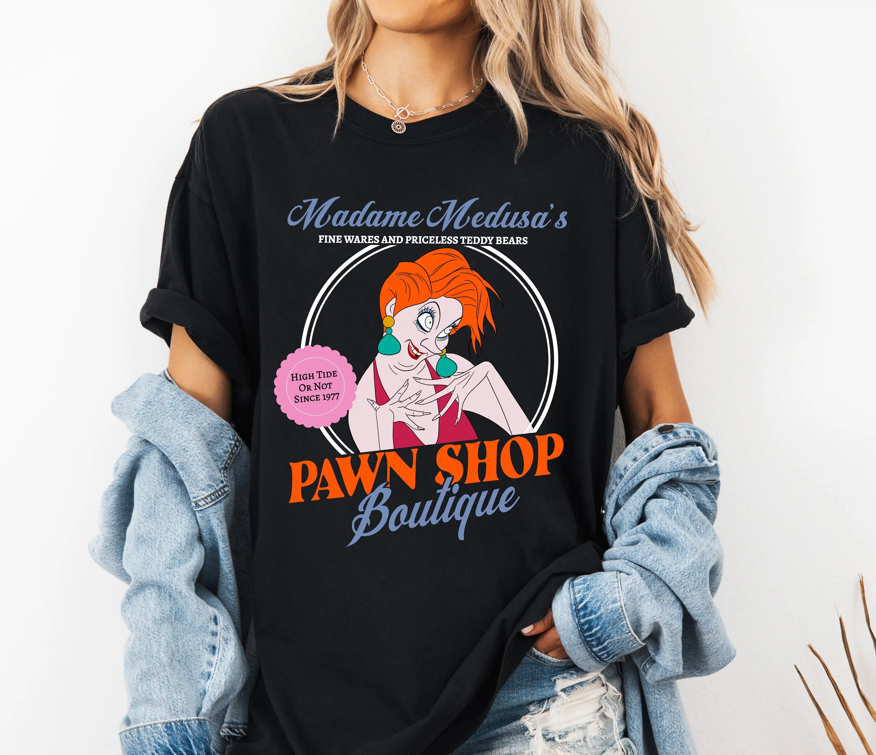 Camiseta Disney Madame Medusa Villain's Pawn Shop, camiseta divertida de los rescatistas de Disney, Reino Mágico, combinación familiar de Disneyland