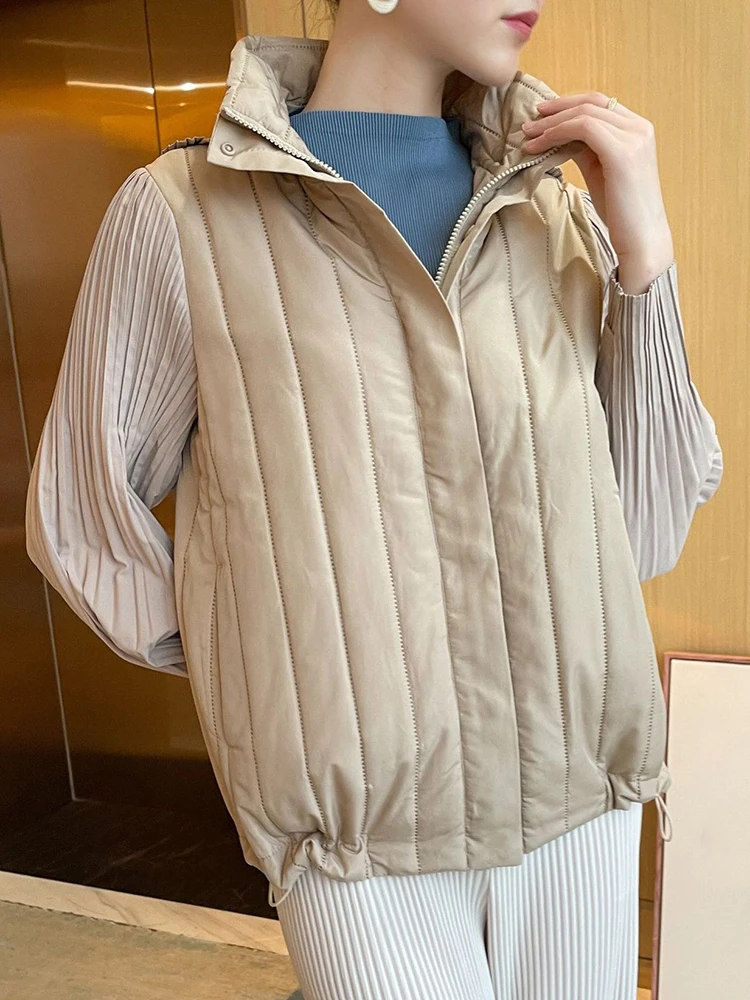 GVUW Pleated Cotton Coat Women New 2024 Hooded Zipper Solid Color Warm Versatile Full Sleeve Elegant Lady Clothing 17G7835