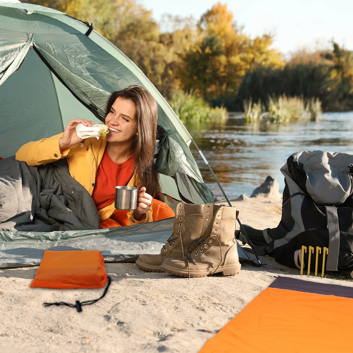 

Travel Mat Dampproof Outdoor Beach Blanket Foldable Picnic Multifunctional Pad Portable