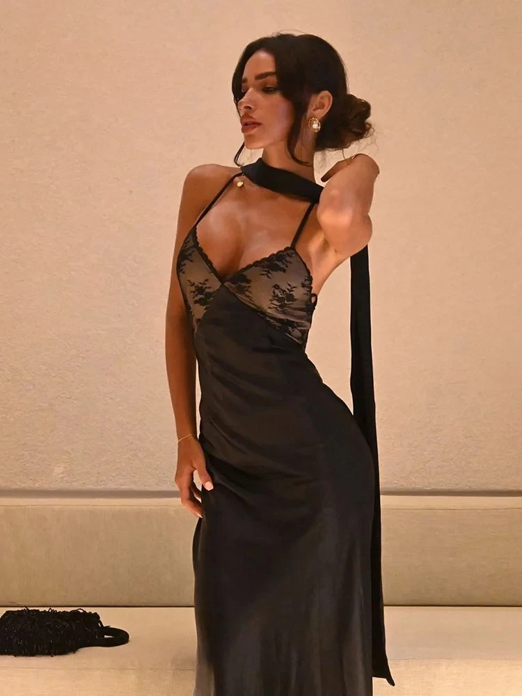 

Sleeveless V Neck Outfits Sexy Club Fashion Solid Female Vestidos RobesLace Patchwork Backless Camisole Women Dresses