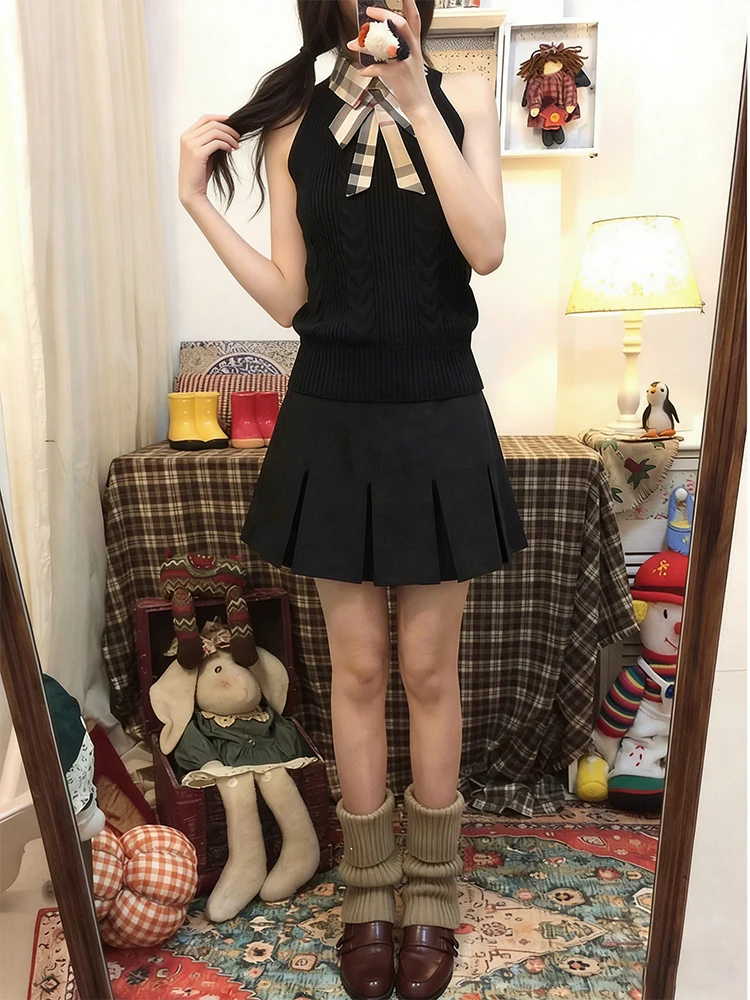 

Новый летний комплект 2026: женский топ с высокой талией и плиссированная юбка из трикотажной ткани, стройнящая фигуру