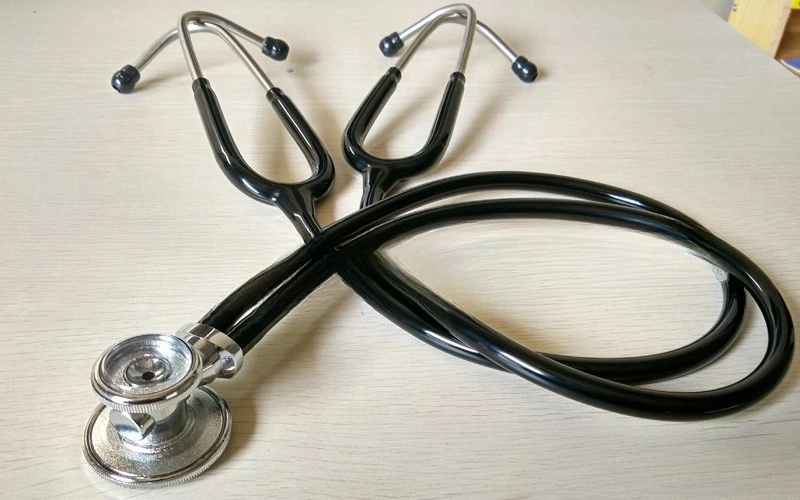 

Учебный стетоскоп, двойной стетоскоп, многофункциональный стетоскоп для двух человек