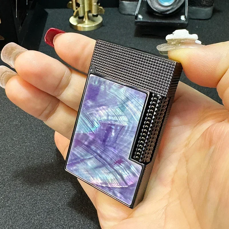 

Красочная стальная зажигалка с громким звуком и открытым пламенем, надувная, с шлифовальным колесом, высококачественный подарок для пары, парня и девушки