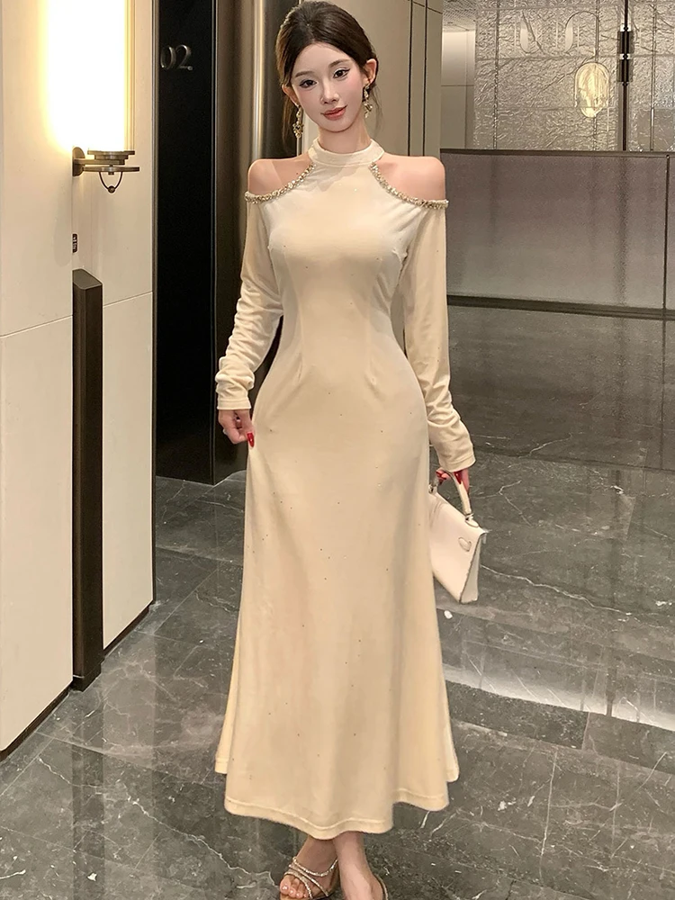 

Autumn Winter Velvet Sequins Sexy Neck-mounted Dress Women Long Sleeve Elegant Festival Dress 2025 Korean Vintage Bodycon Dress