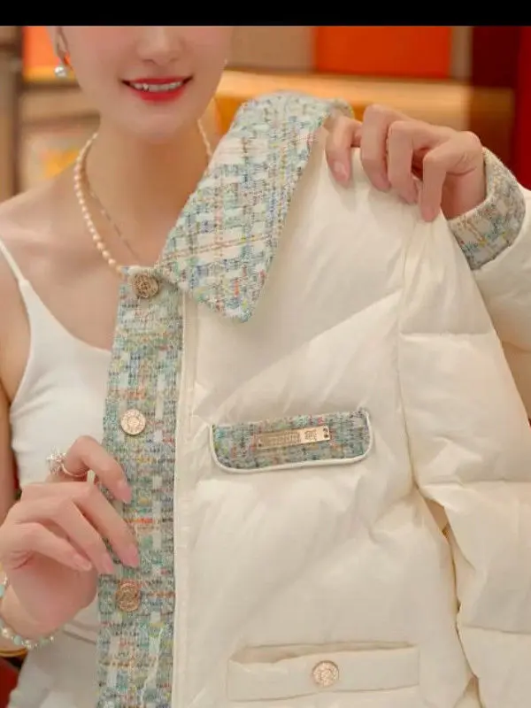 

Winter 2025 Women's Faion Thiened ort down Cotton Jaet Warm Outerwear Luxury Sle Nylon Fabric Long Sve Flip Collar