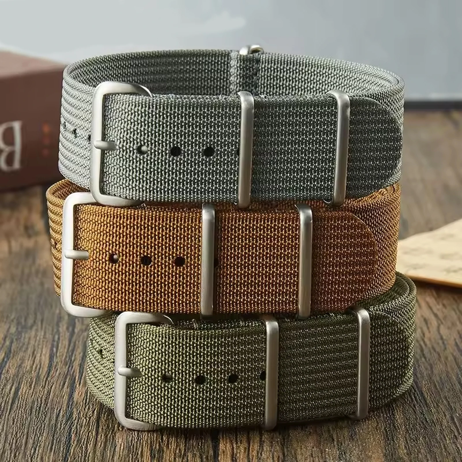 Bracelet de montre militaire en Nylon balistique avec boucle à ardillon unique 18mm 19mm 20mm 22mm bracelets de montre en Nylon de qualité supérieure pour hommes femmes cadeaux