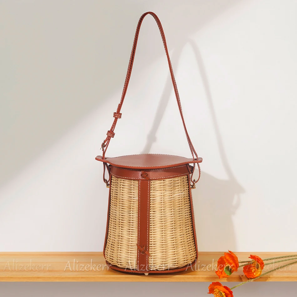 Alizekerr Rattan Bucket Beach Handbags Women New Summer Handmade PU Leather Patchwork Woven Straw Shoulder Bags Bohemian Holiday