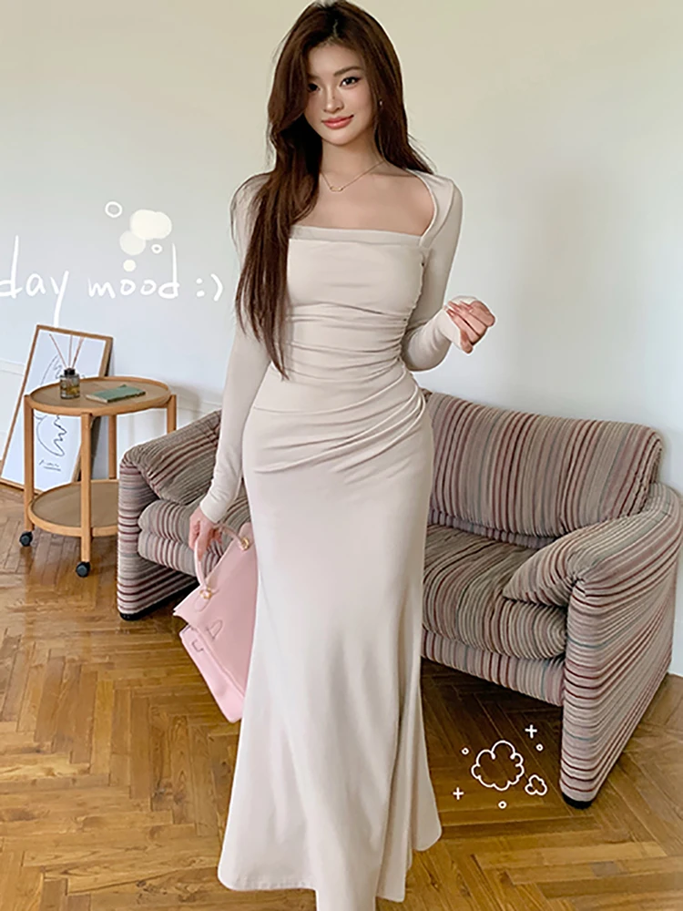 

Autumn Winter Solid Knitted Long Sleeve Square Collar Maxi Dress Women Pleated Bodycon Dress 2025 Korean Luxury Ruffled Dresses