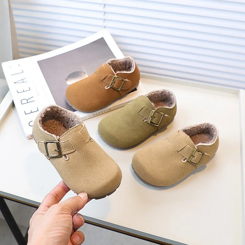 

Детская обувь на плоской подошве в стиле ретро, простая универсальная зимняя обувь для девочек, модная повседневная теплая детская хлопковая обувь для мальчиков с круглым носком, нескользящая новинка