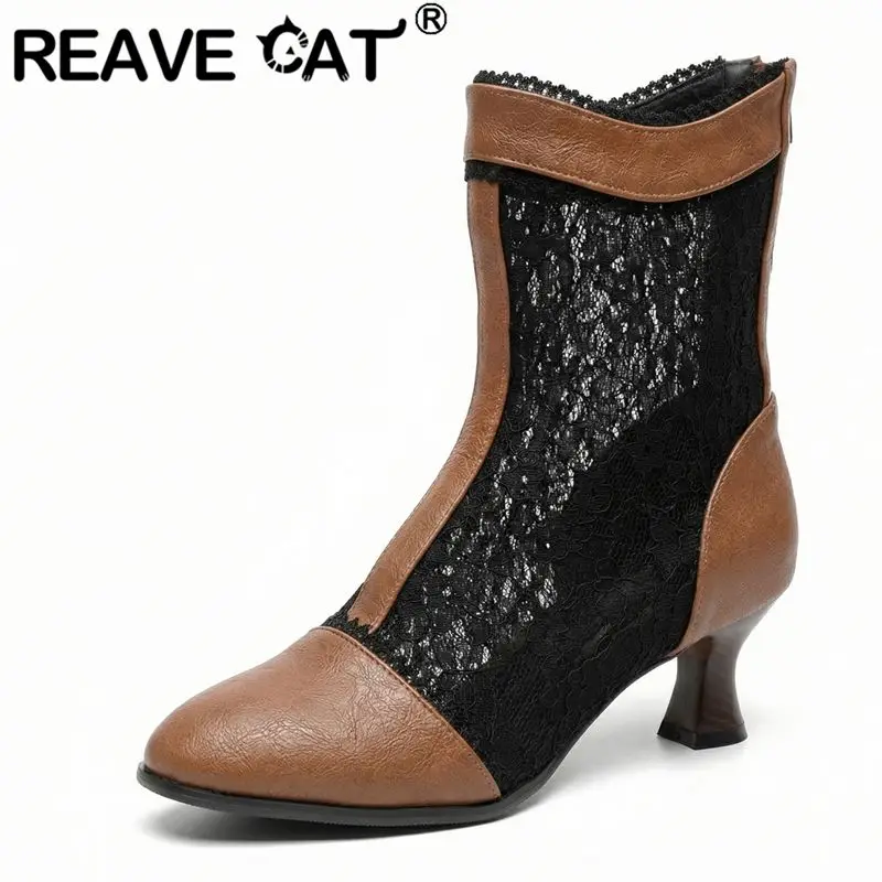 

Ботинки женские REAVE CAT белые, средней высоты, с острым носком, на каблуке 6 см, с молнией, дышащие, сетчатые, большие размеры 48, 49, 50, повседневные, для отдыха