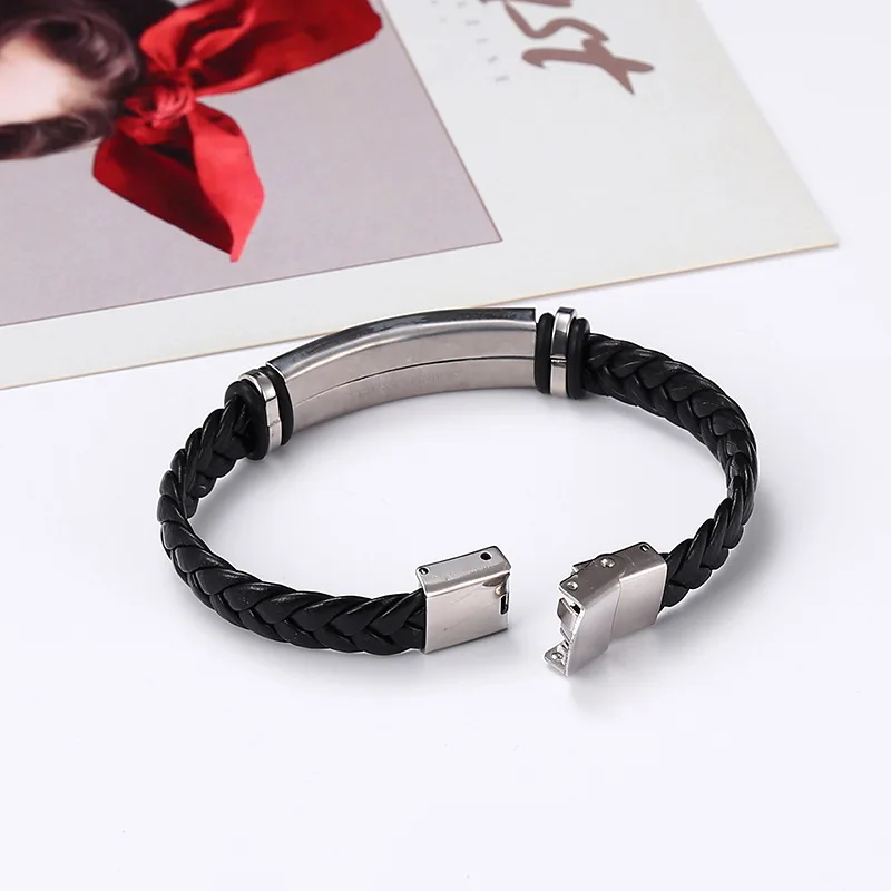 Brazalete de cuero con grabado de nombre y logotipo personalizado, pulsera de acero inoxidable personalizada para hombres y mujeres, pulsera de