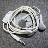For SAMSUNG 3.5mm In-Ear Earphone Wired With Microphone Headphones For Samsung Xiaomi HUAWEI Universal Smart Phone Earphones