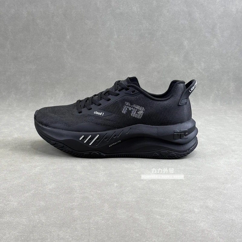 

New Outdoor Walking Shoes Hiking Boots, Training Shoes, Speed Shoes, Breathable Shoes Unisex Running Shoes