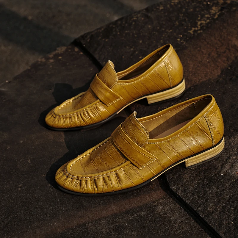 2026 Retro Classic Genuine Leather Round Toe Pumps Women's Loafers Pleated Sewing Thick Heel Leisure Mules Shoes British Style