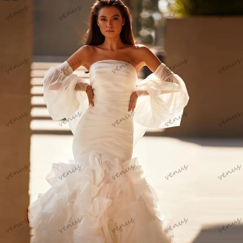 Moderne Brautkleider, elegante Brautkleider, Satin-Faltenroben für formelle Partys, trägerlos, rückenfrei, Vestidos De Novia, individuell gestaltet