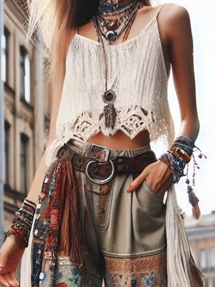 Women's Boho Cropped‑Cami‑Top V‑Neck Sleeveless Hollow-Crochet Scallop‑Hem Loose Vintage Beach Vacation Casual Camisole Blouse