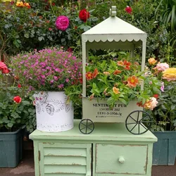 Iron Cart Flower Stand Balcony Decorative Flower Pot Creative Garden Planter Container Beautiful Outdoor Plant Display Rack