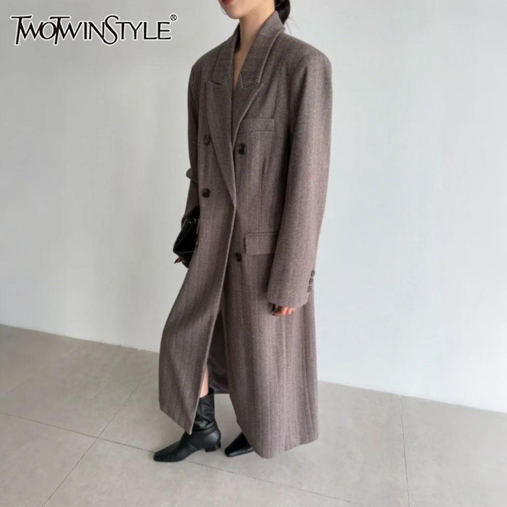 

TWOTWINSTYLE однотонная шикарная куртка со сращенными карманами, женская свободная куртка с лацканами и длинными рукавами, корейский дизайн, женские куртки, осенняя мода, новинка