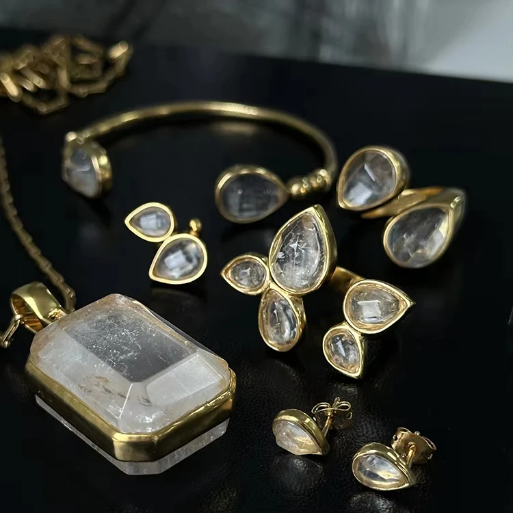Vintage Large Square Natural Crystal Pendant Necklace Women Top Quality Europe Jewelry Trend