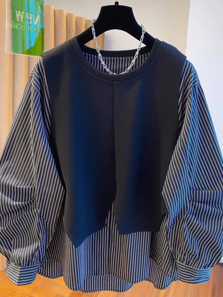 เสื้อเชิ้ตลายทางสไตล์แพทช์เวิร์คแบบสองชิ้นหลอกๆ สำหรับผู้หญิง แขนยาว ทรงหลวม ดีไซน์ไม่ซ้ำใคร สวมใส่สบาย ระบายอากาศได้ดี