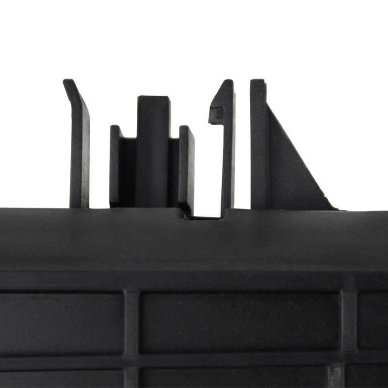 

1 пара правого и левого кронштейна радиатора для F30 328i 335i F32 17117600536 17117600537