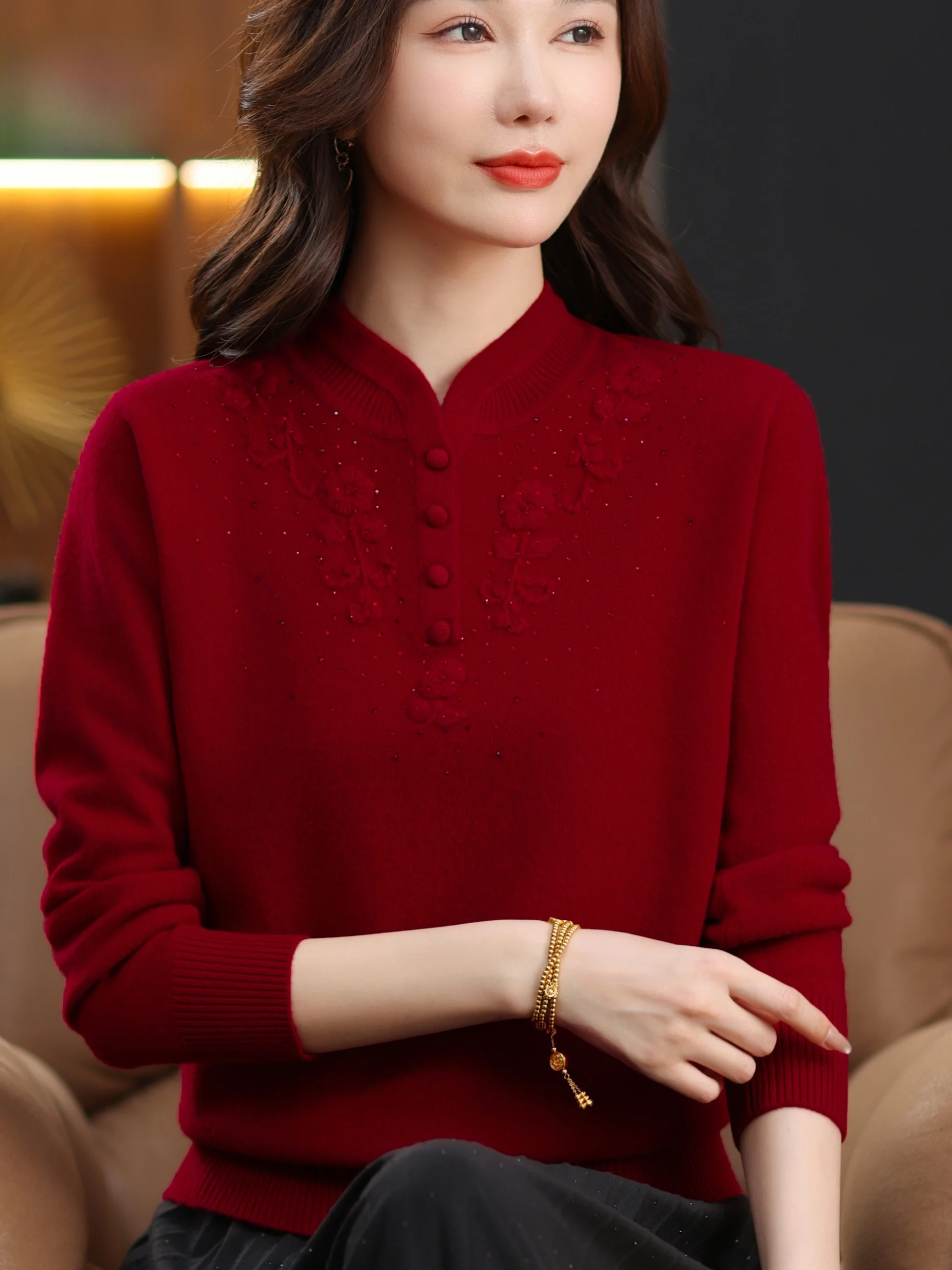 

New Chinese Sle Pure Wool Knitwear V-Ne Embroidered Sweater Red Color for Middle-Aged And ly Women Annual Zodiac irt