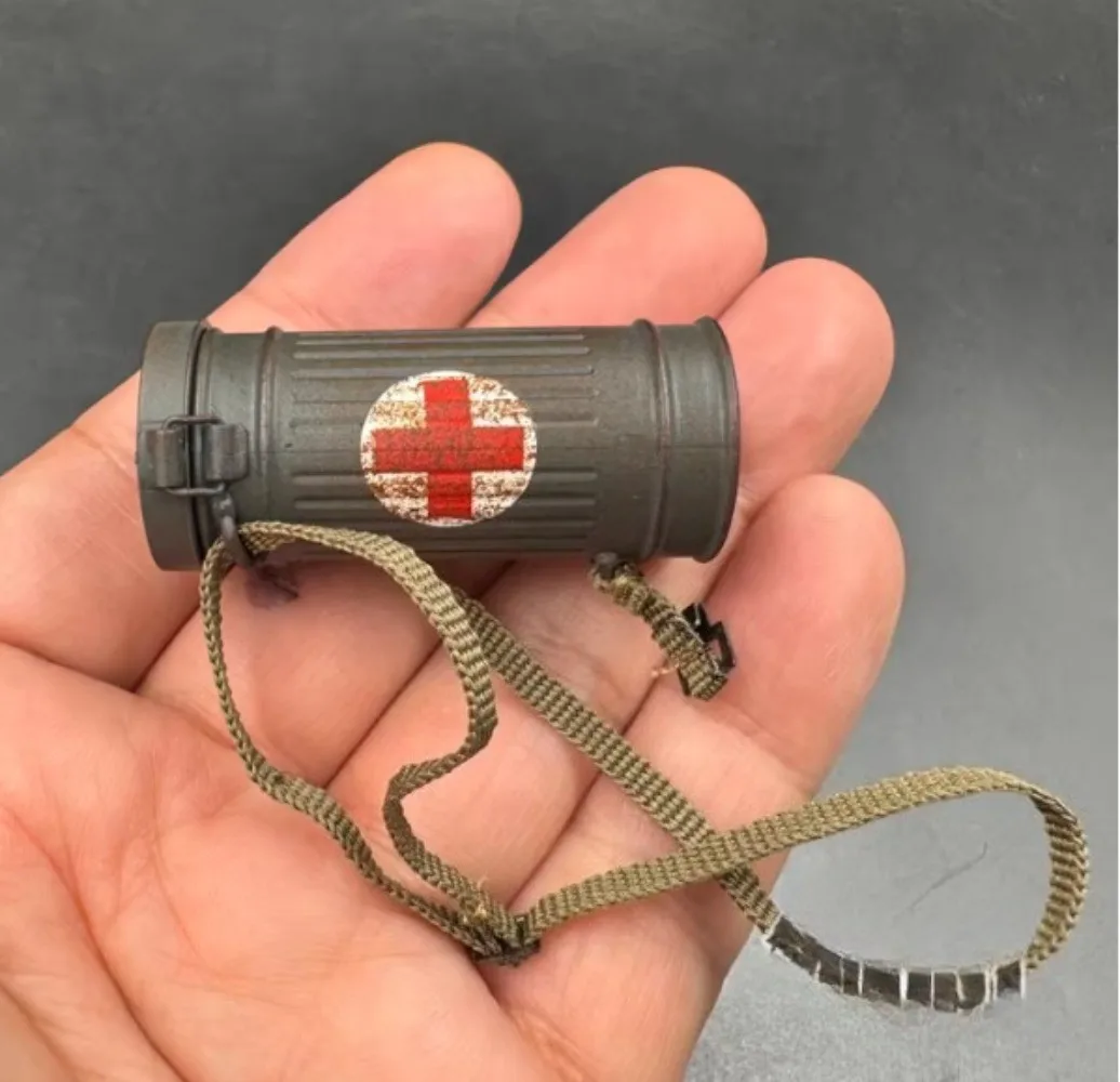 DID D80183 1/6 スケール兵士ガスマスクバケットモデル 12 インチ第二次世界大戦医療兵用