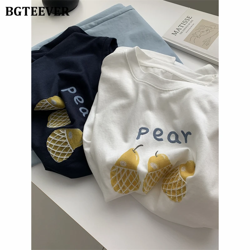 

BGTEEVER Casual Printed T-Shirt for Women Round Neck Loose Fit Top Short-Sleeve Tees Summer