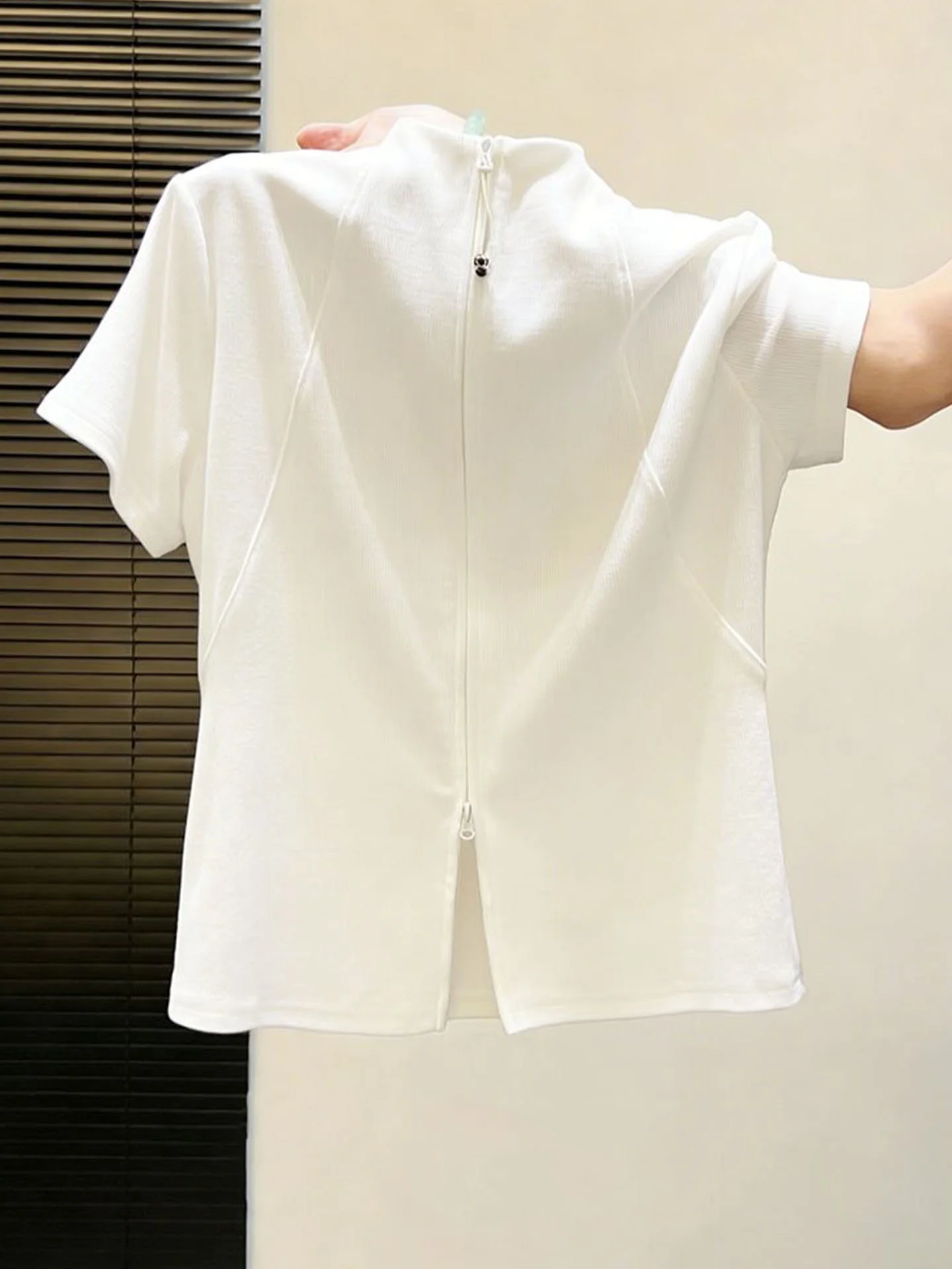 

Fashionable Pure Color Commute Short Sleeve T-Shirt Zipper Design Women's Summer Trendy Top Straight Cut Korean Style