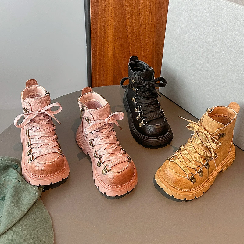 

2025 Autumn Winter New Children Short Boots for Girls Boys Fashion Korean Style Soft Sole Non-slip Versatile Catwalk Ankle Shoes