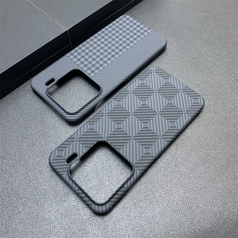 حافظة لهاتف Xiaomi 15 15S Pro 14 من ألياف الكربون الأصلية حافظة رفيعة للغاية غطاء مغناطيسي خفيف الوزن متين وقوي XKRQNQG