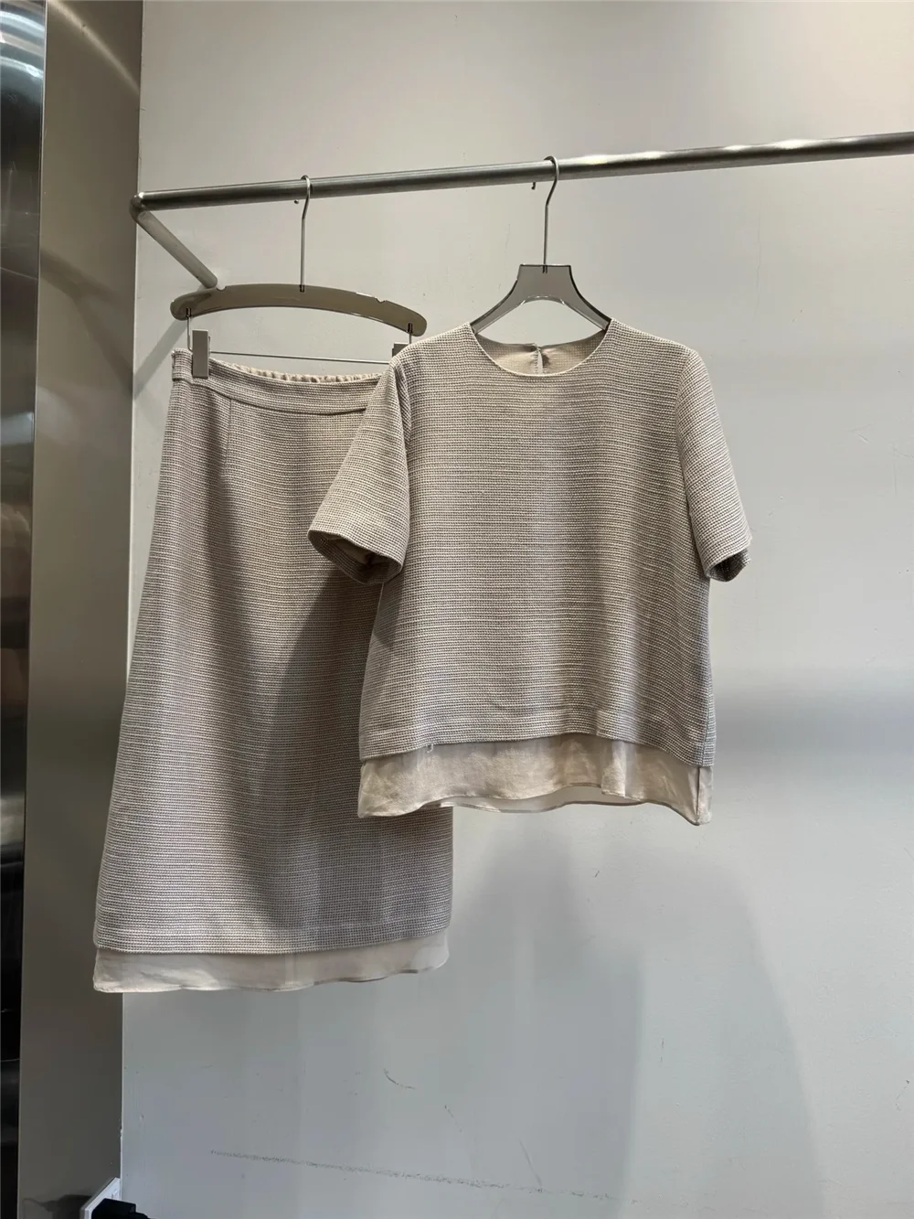 

Women's Linen Short-Sleeve T-Shirt /Half Skirt Summer New 2 Piece Set