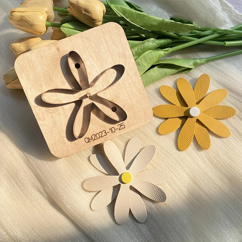 Daisy Flower Die-cutting Template,Bad Keychian Charms,Punching Knife Mold,Customized Leather Die Cutting,Handmade Pendant