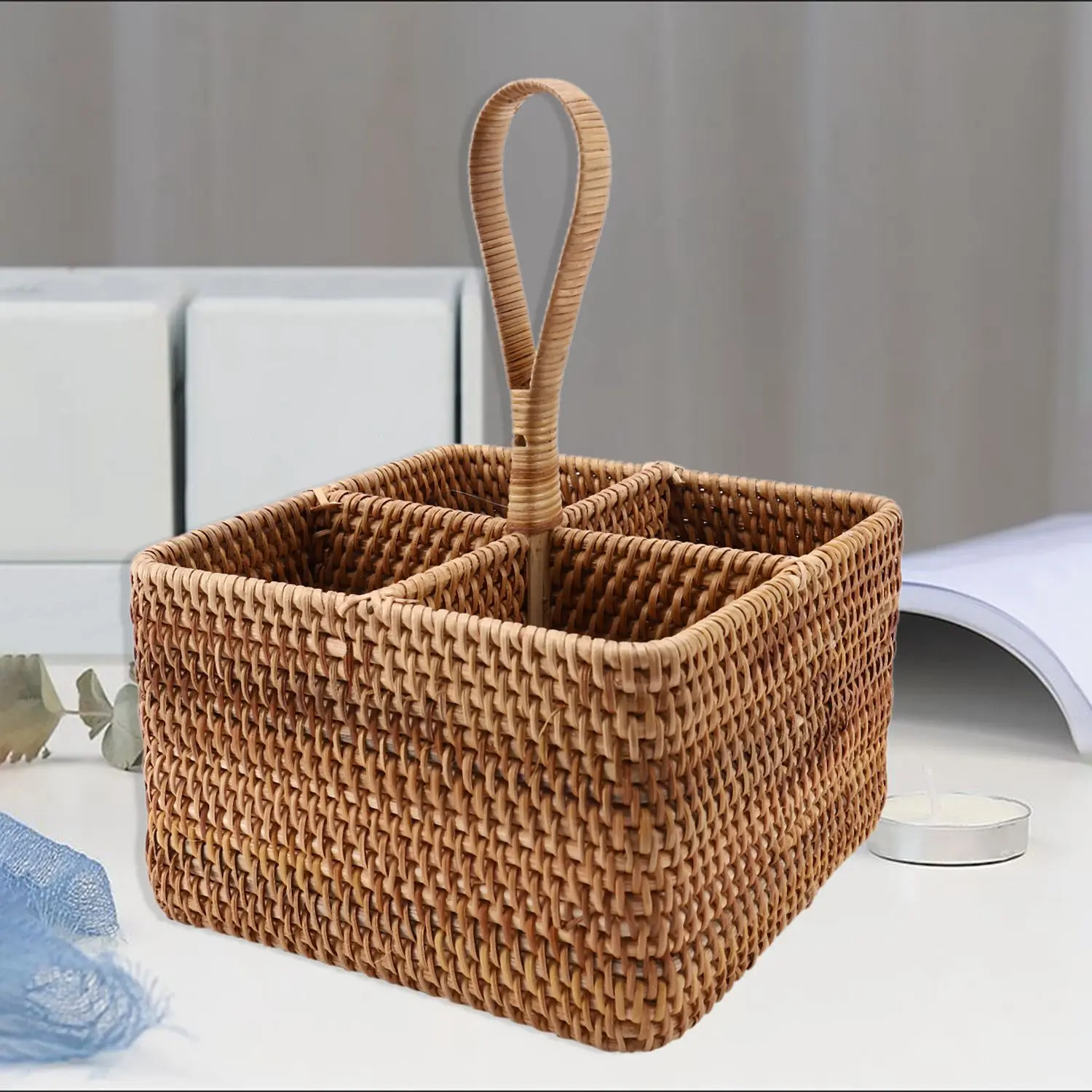 AEE2-Hand-Woven Wicker Straw Storage Basket Portable Four Compartment Classification Storage Fruit Basket Home Storage