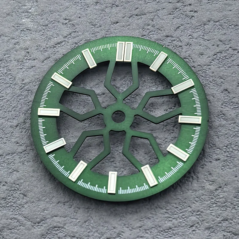 Customized 28.5mm Dial NH38 Watch Dial Green Luminous Dial Fits for NH38 NH70 Mechanical Movement 28.5mm Watch Surface Parts