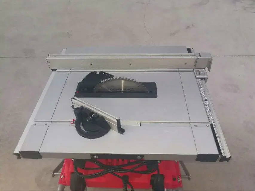 Multifunctional 45/90 Degree Mechanical Panel Cutting Woodworking Cutting Table Saw