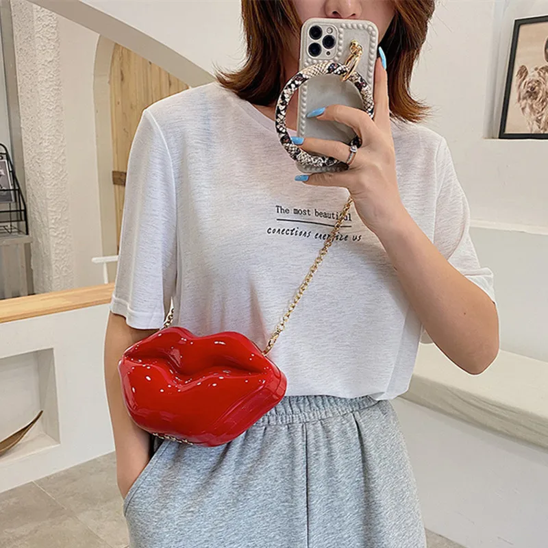 2022 Fashion Sexy Red Lips Designer Women Party Clutch Evening Bag Dazzling Female Chain Bag Crossbody Bags Purses and Handbags