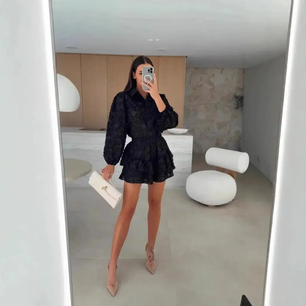 

Летний кружевной полый повседневный костюм с длинными рукавами в европейском и американском стиле, независимая станция, мода для женщин