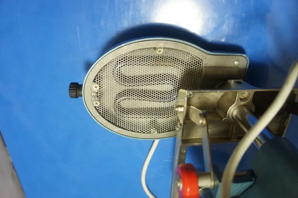 آلة تشكيل فراغ مختبر الأسنان |   تشكيل الحرارة الحراري السابق مع كرات فولاذية 220 فولت