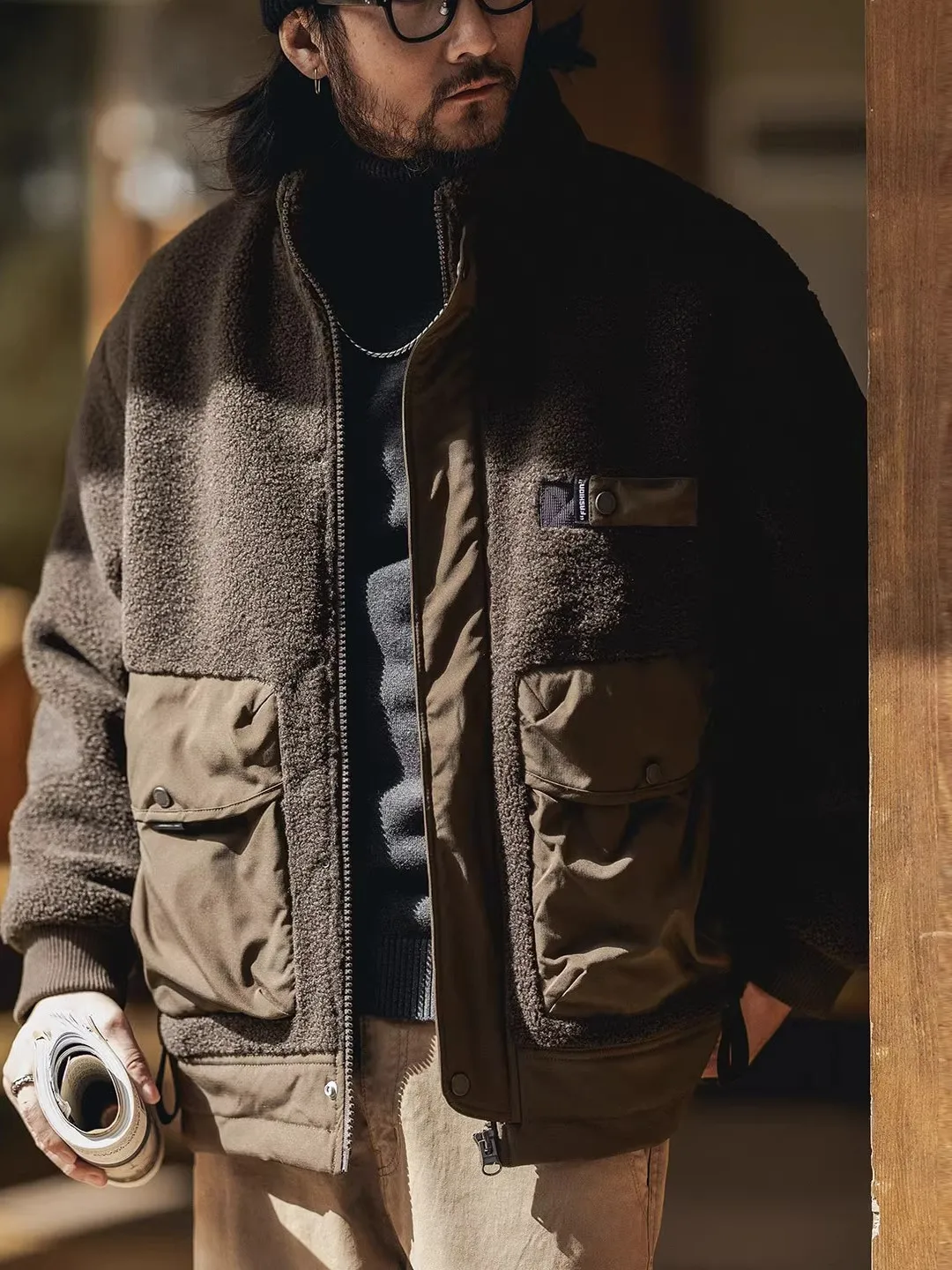 

American Retro Large Size Color Blo eepskin Cotton Jaet Men's Winter Warm Outerwear Workwear Sle Youth Faion