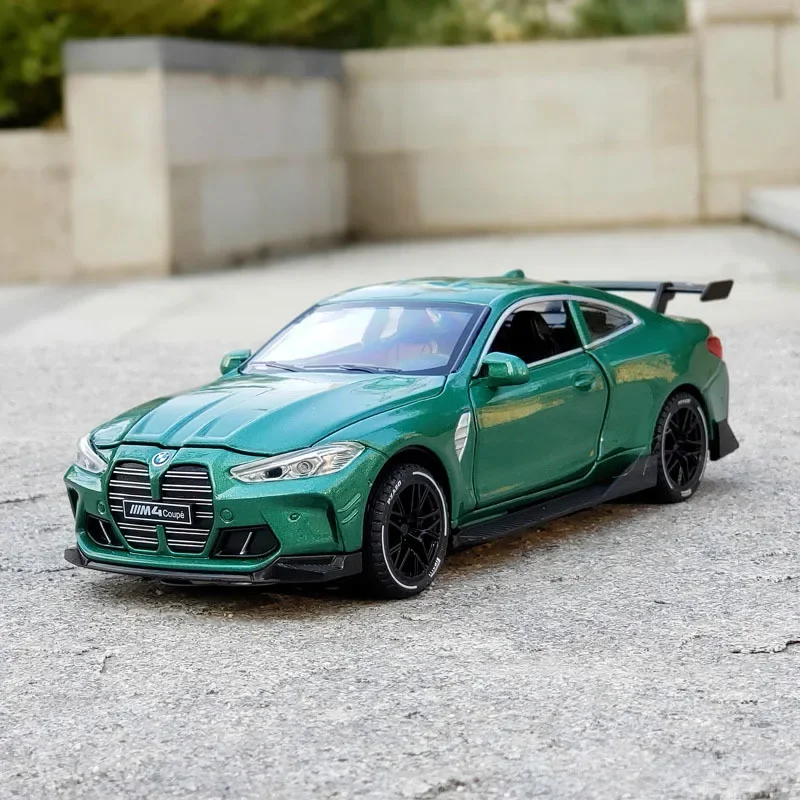 1:32 BMW M4 Coupe IM Supercar Model Samochodu Ze Stopu Metalu z Napędem Pull Back, Dźwiękiem i Światłem, Prezent dla Dzieci, Kolekcja, Model Samochodu Odlewany Ciśnieniowo, Samochód Ze Stopu Metalu Mo