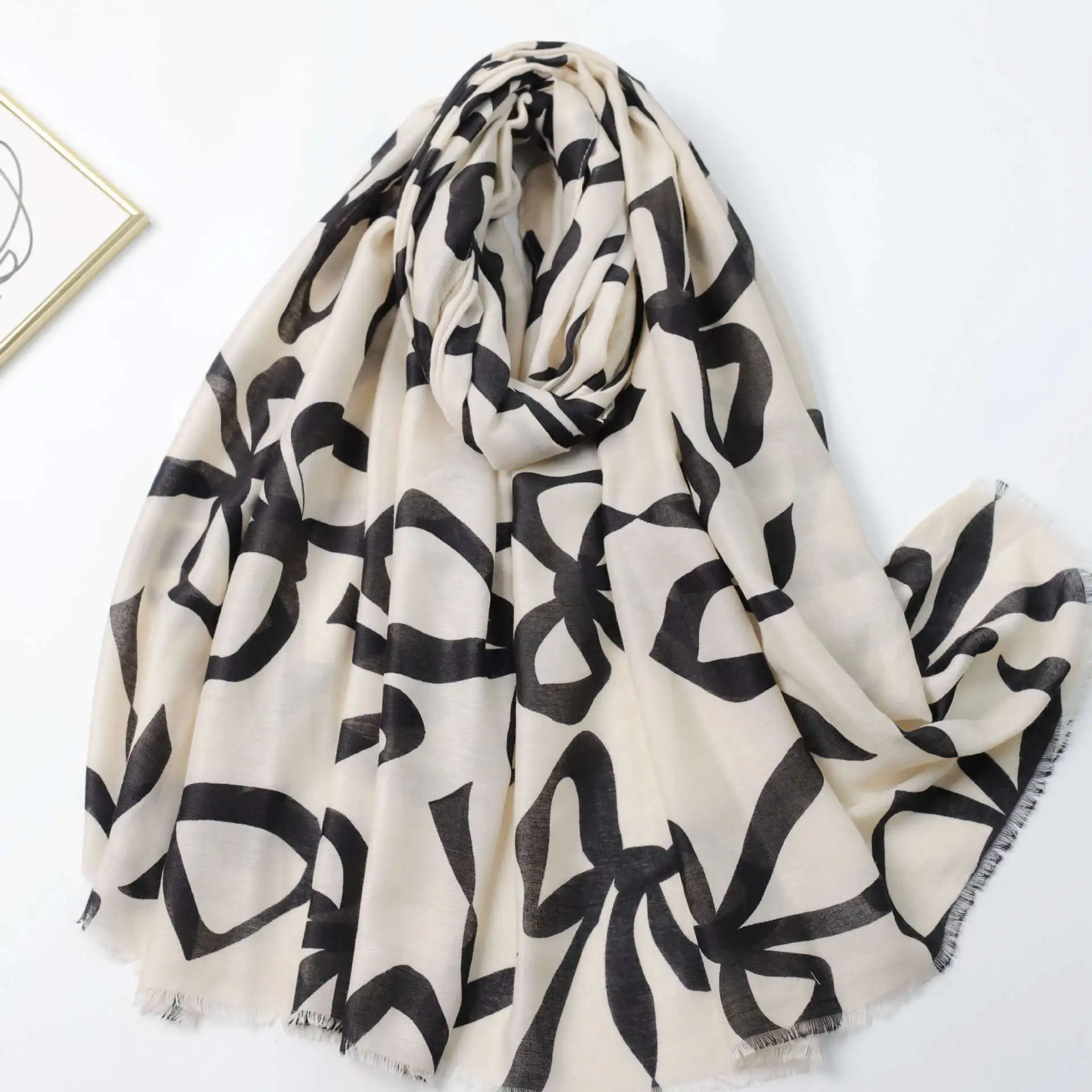 2024-newest-women-bow-pattern-printed-pattern-scarf-cotton-voile-scarf-shawls